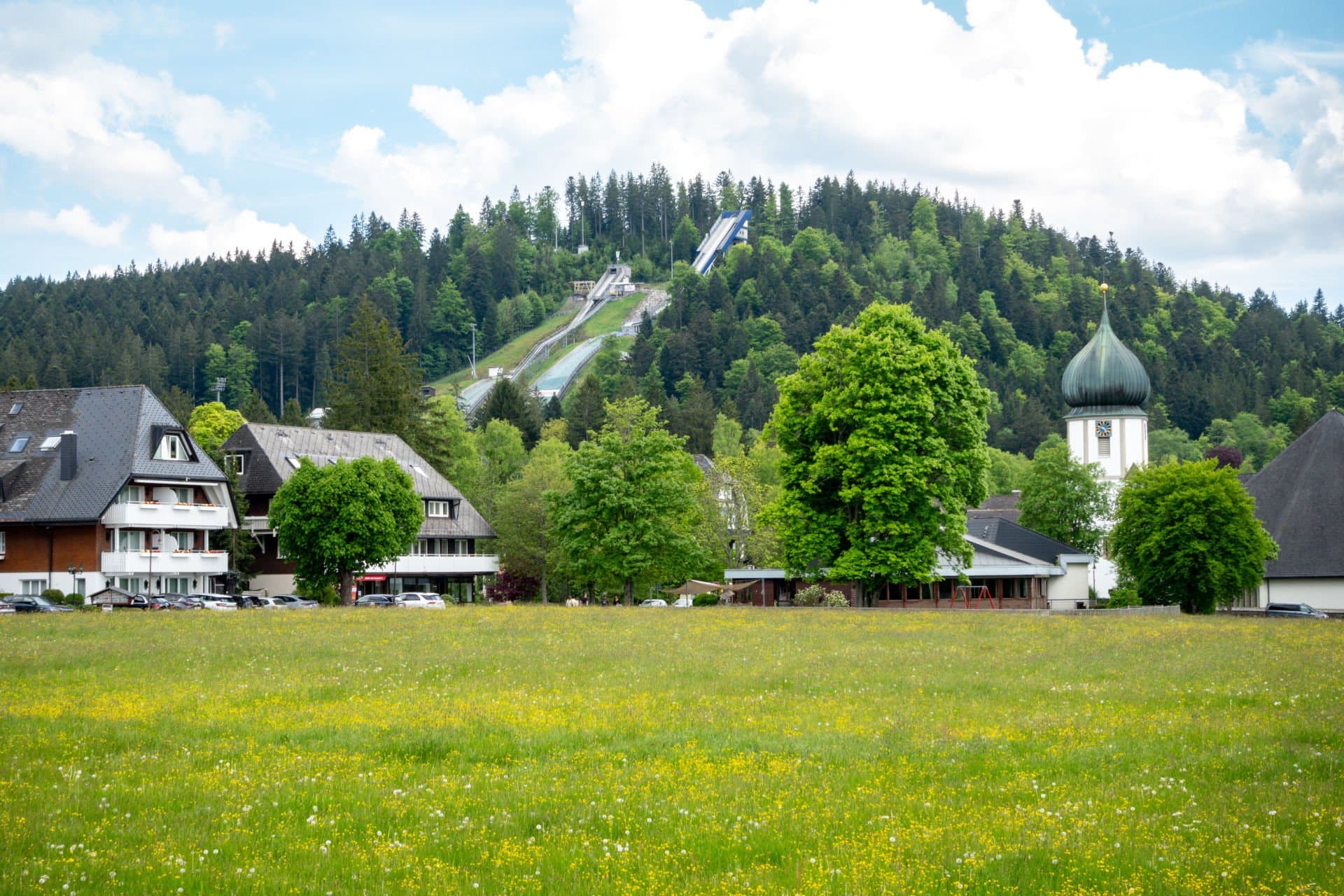 Hinterzarten mit Adler-Skistadion