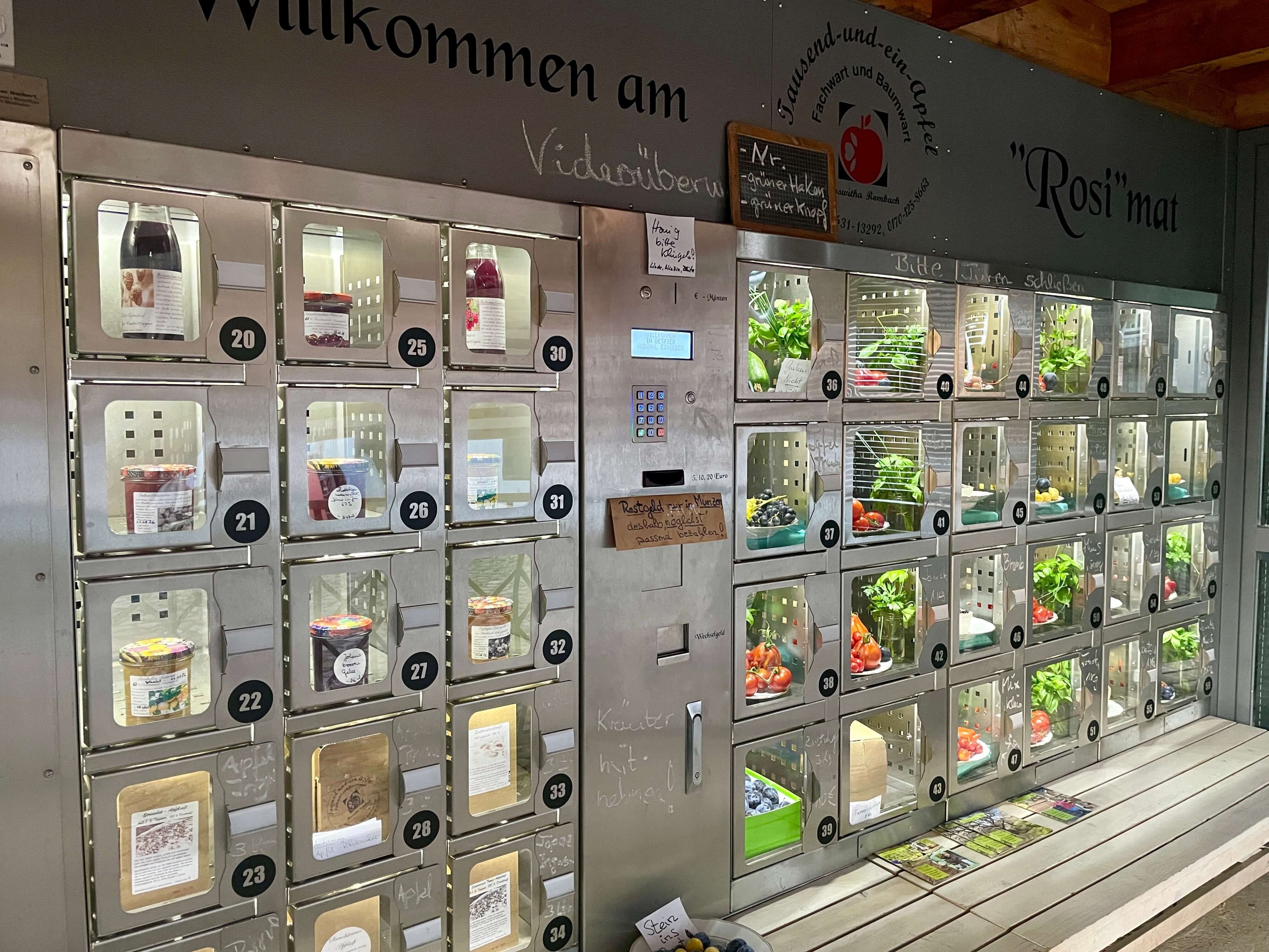 Der "ROSIMAT" bietet hausgemachte Produkte vom Obsthof Rombach an.