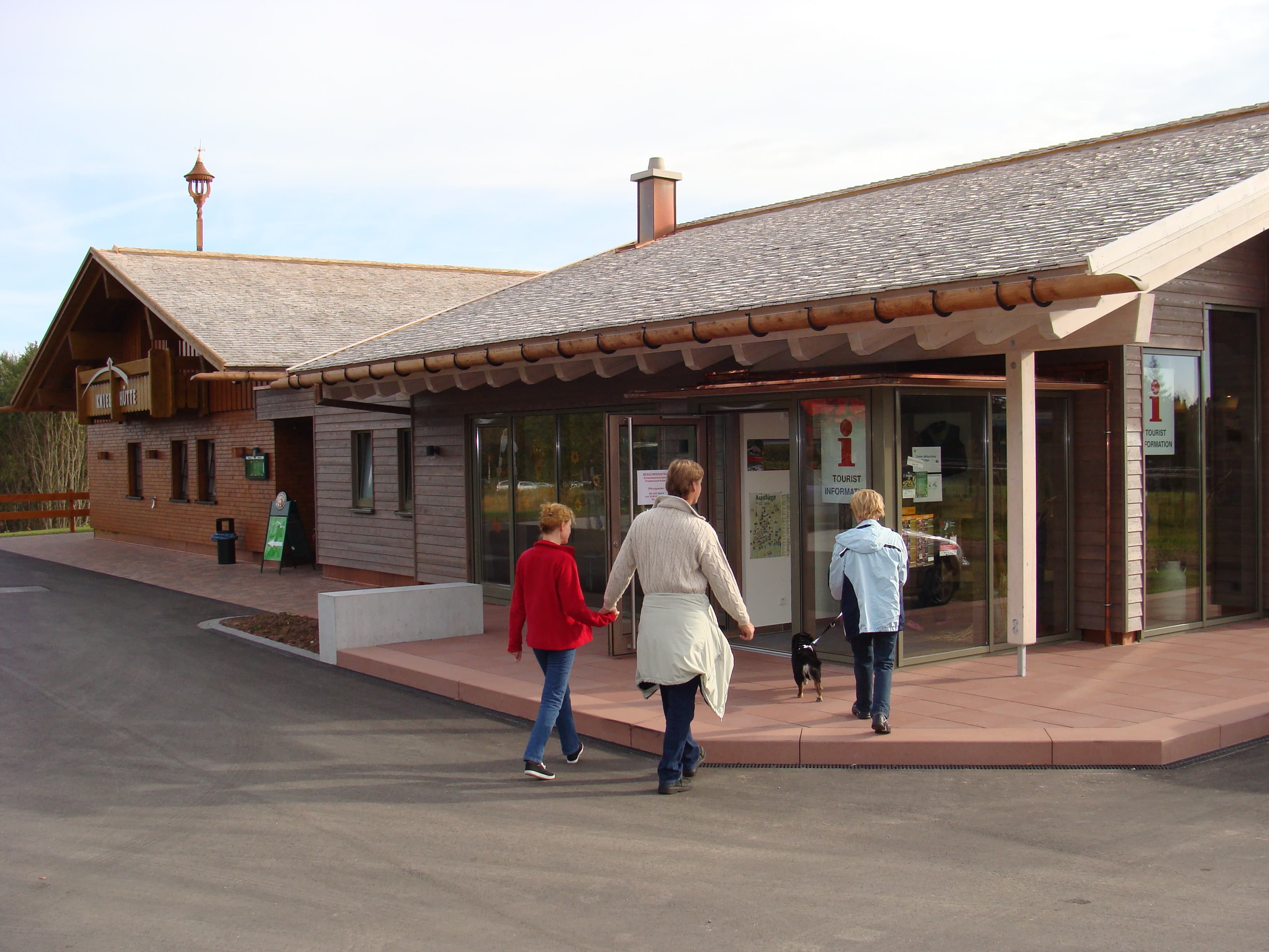 Außenansicht des Besucherzentrums Kniebis