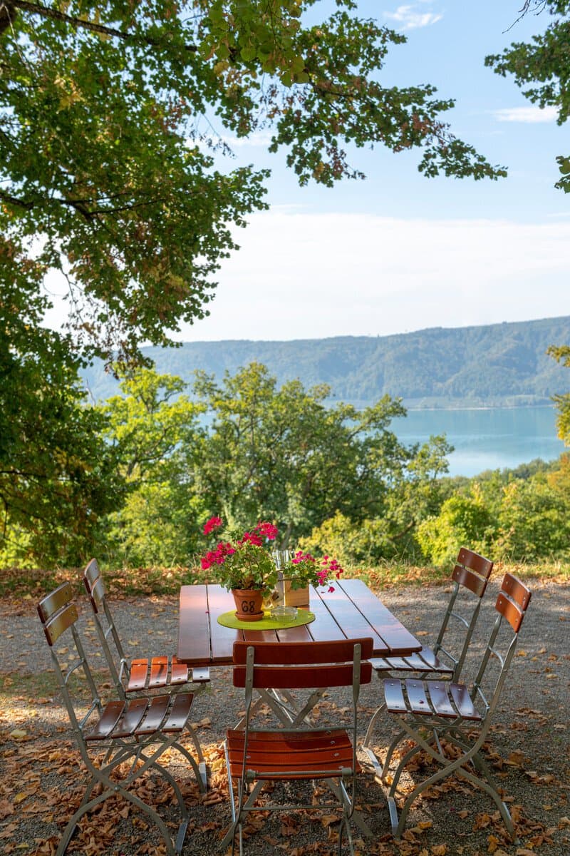 Terasse mit Blick auf den Bodensee