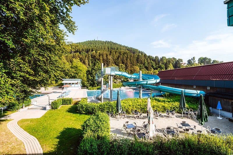 Erlebnisbecken des Freibads Baiersbronn