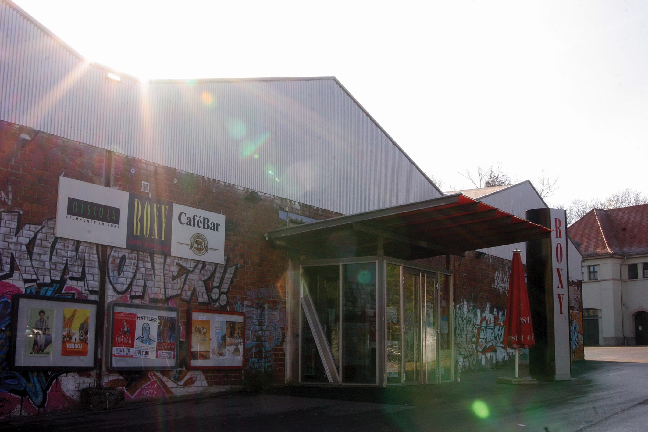 Roxy from the outside