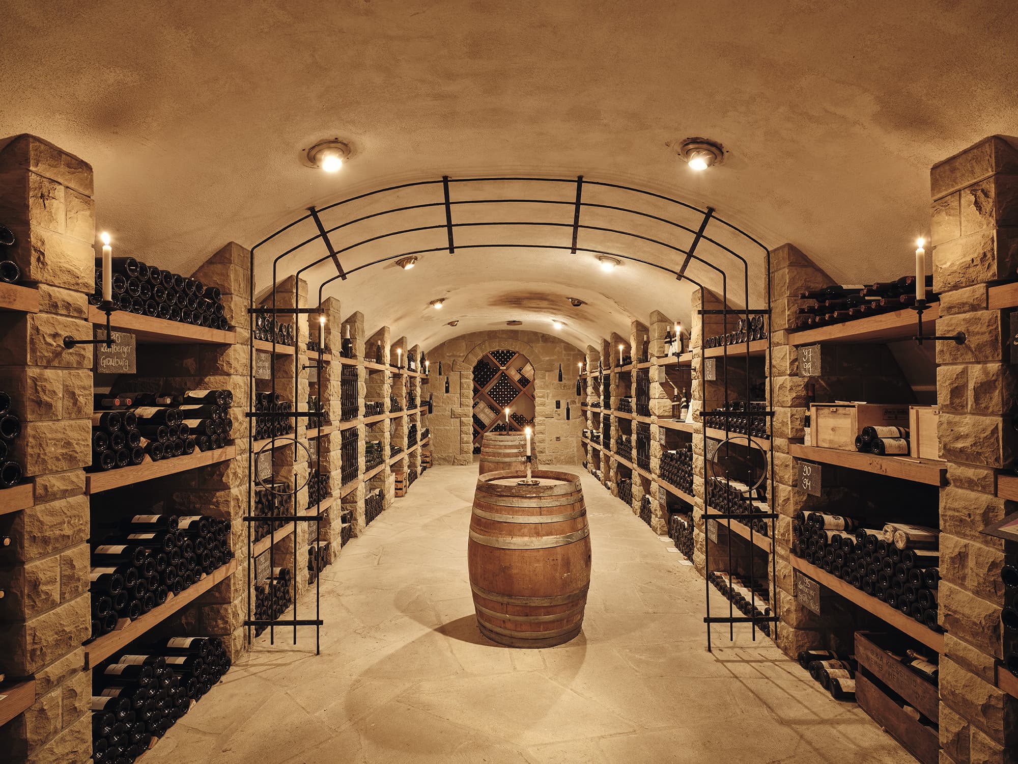 Albrecht-Kiessling winery | Vaulted cellar | Heilbronn | HeilbronnerLand
