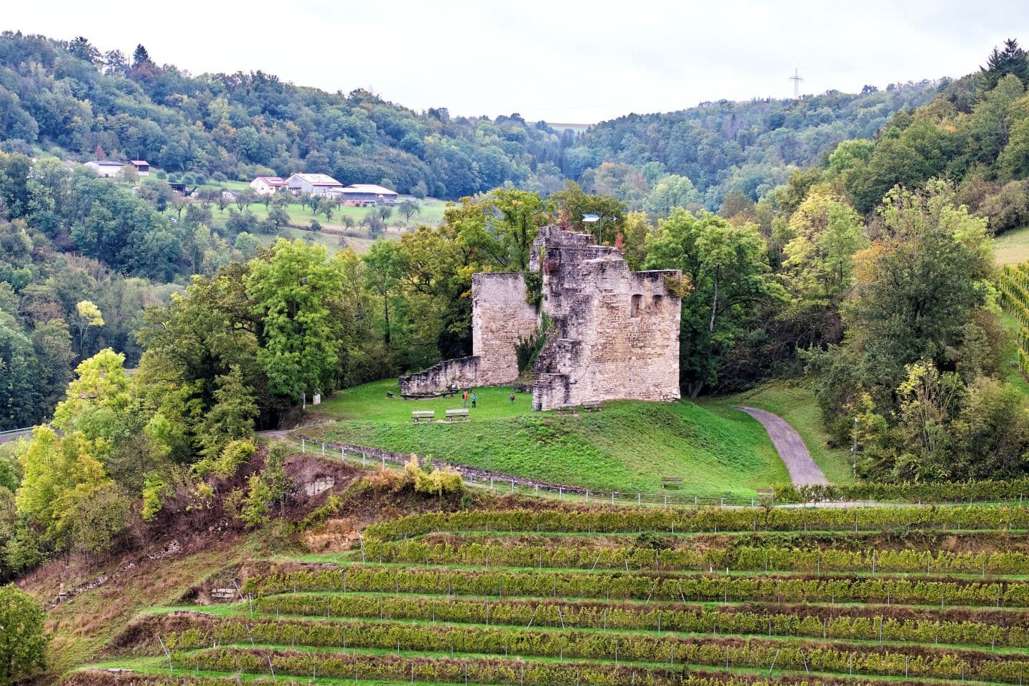 Burgruine Lichteneck oberhalb von Ingelfingen