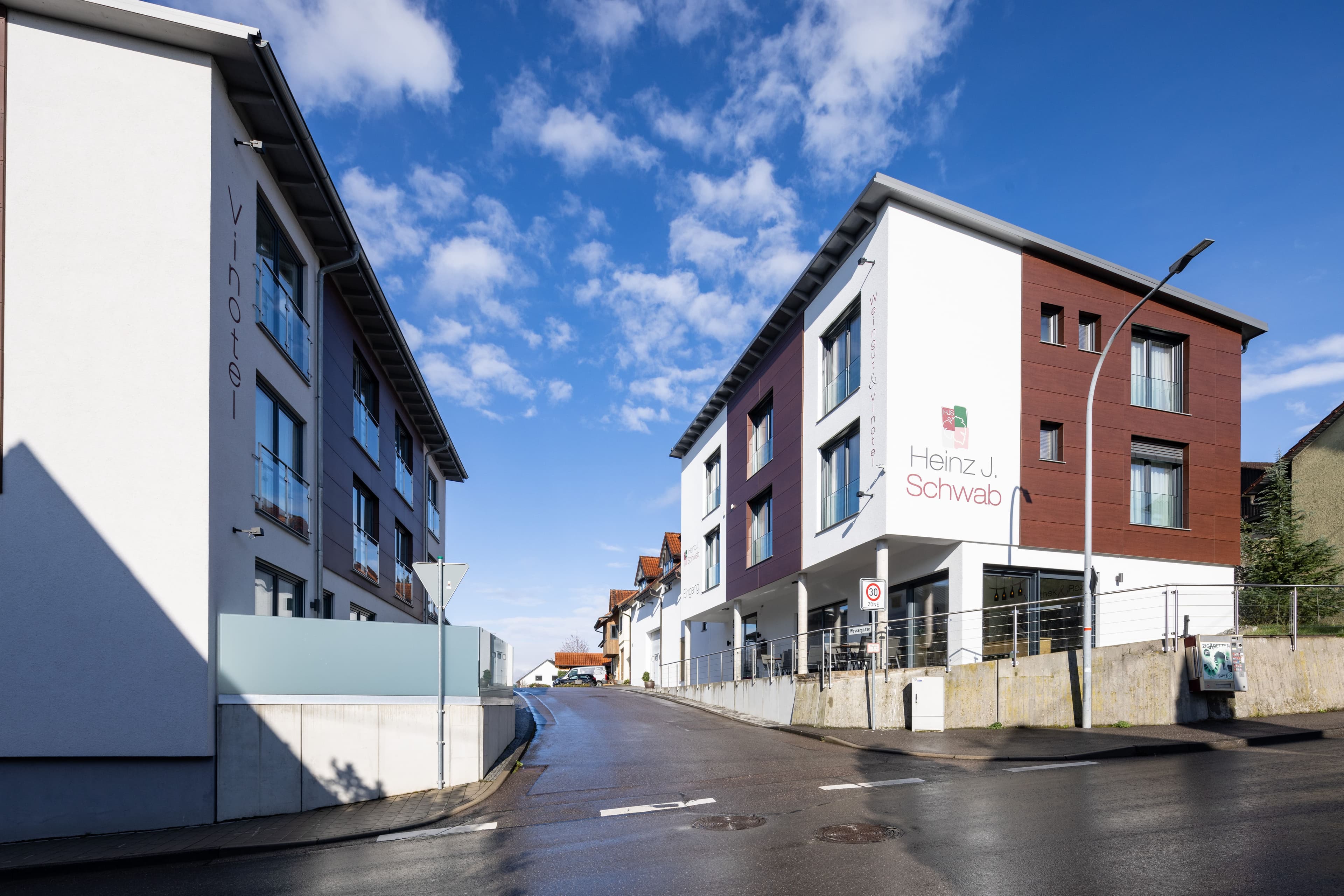 Außenansicht vom Vinotel Schwab