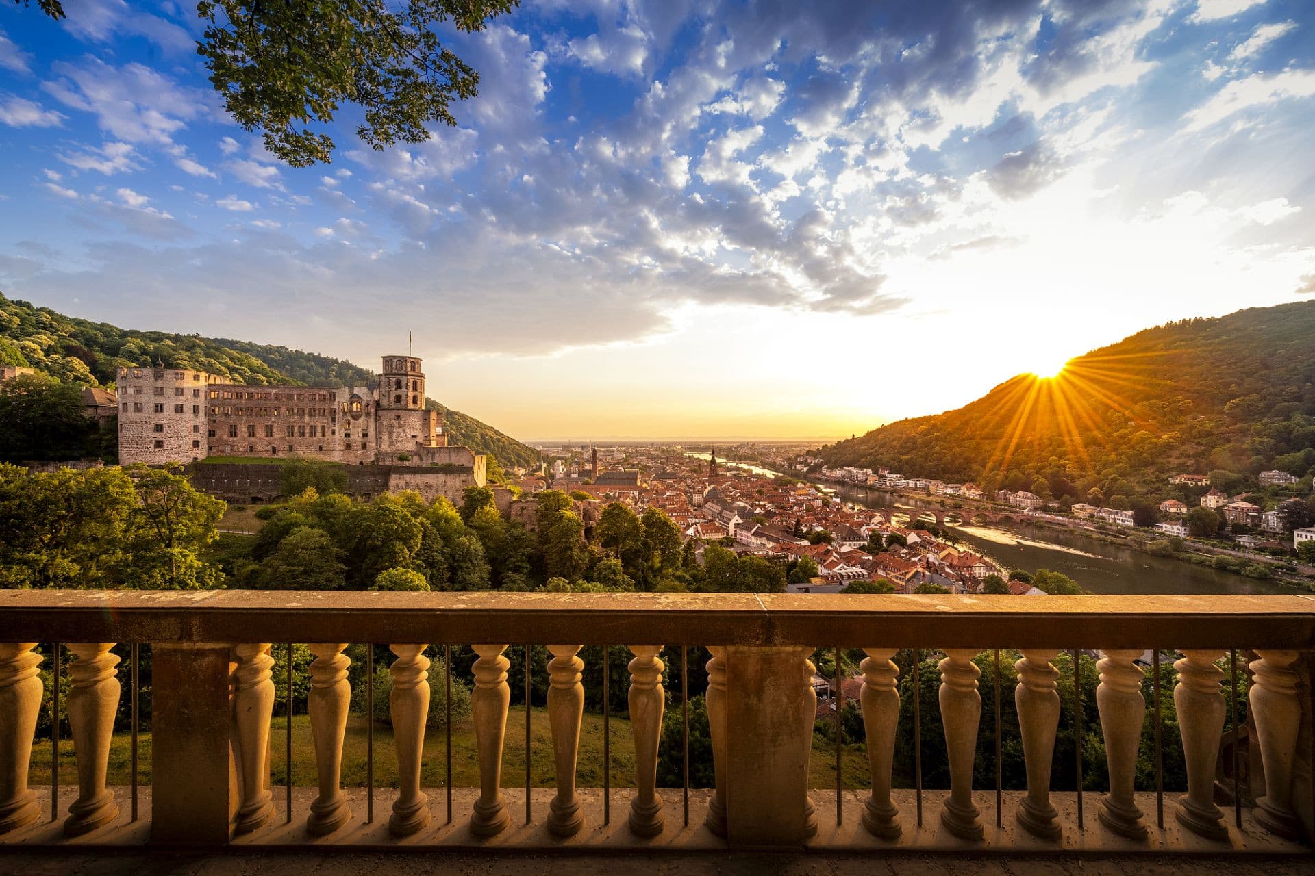 Heidelberger Schloss im Sonnenuntergang.
