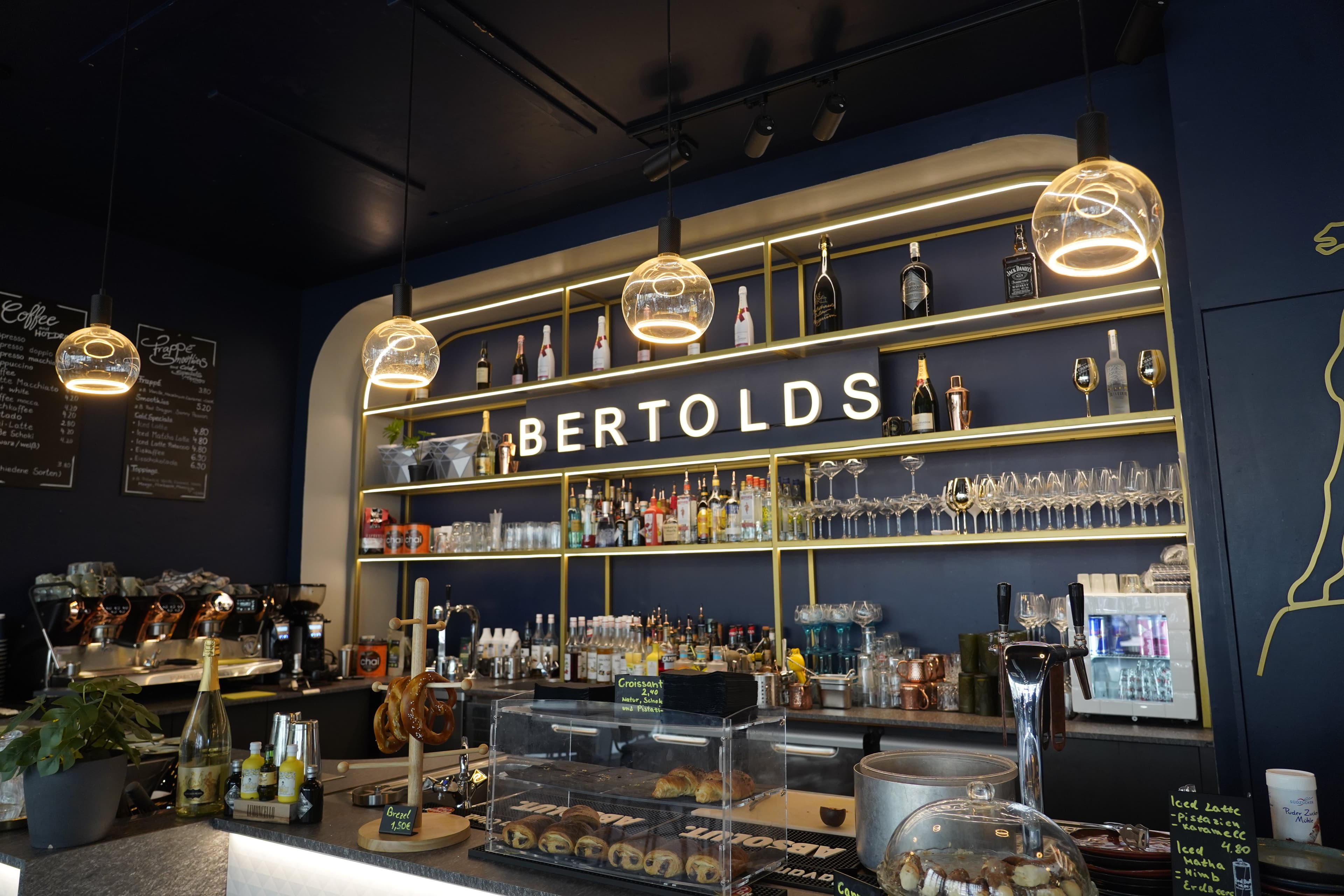 Innenansicht Bertolds Cafebar