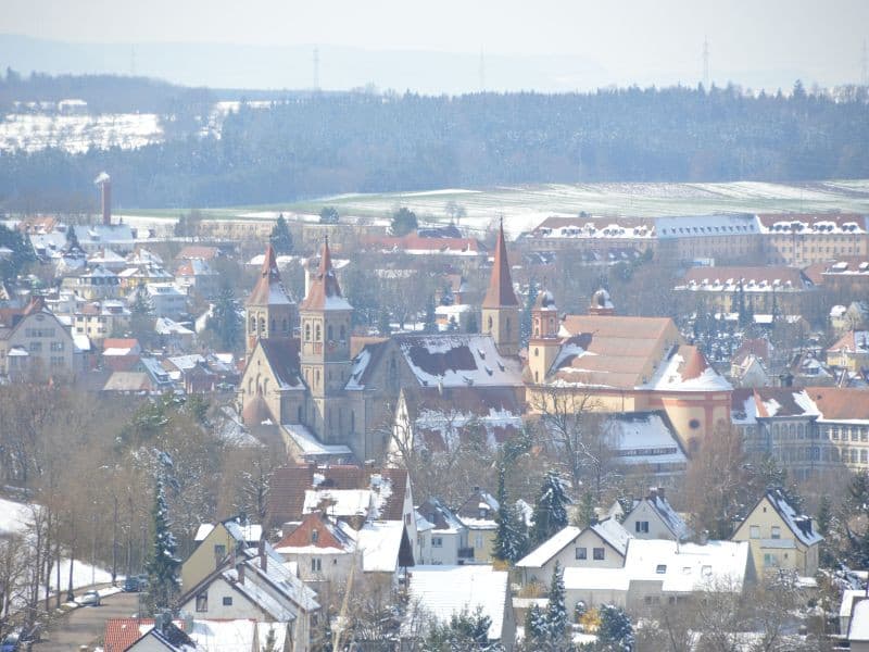 Stadtansicht im Winter von Ellwangen