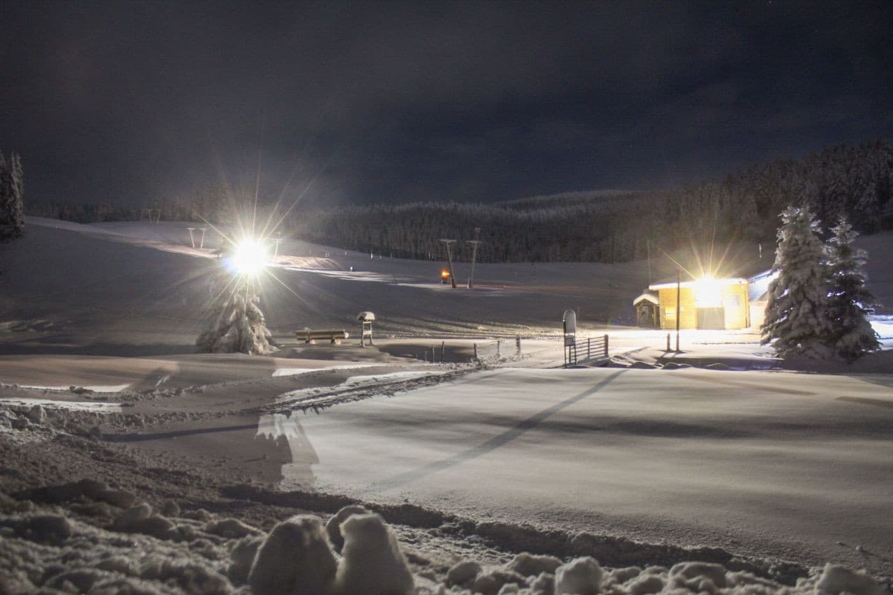 Fluchtlichtbetrieb am Skilift Wasen