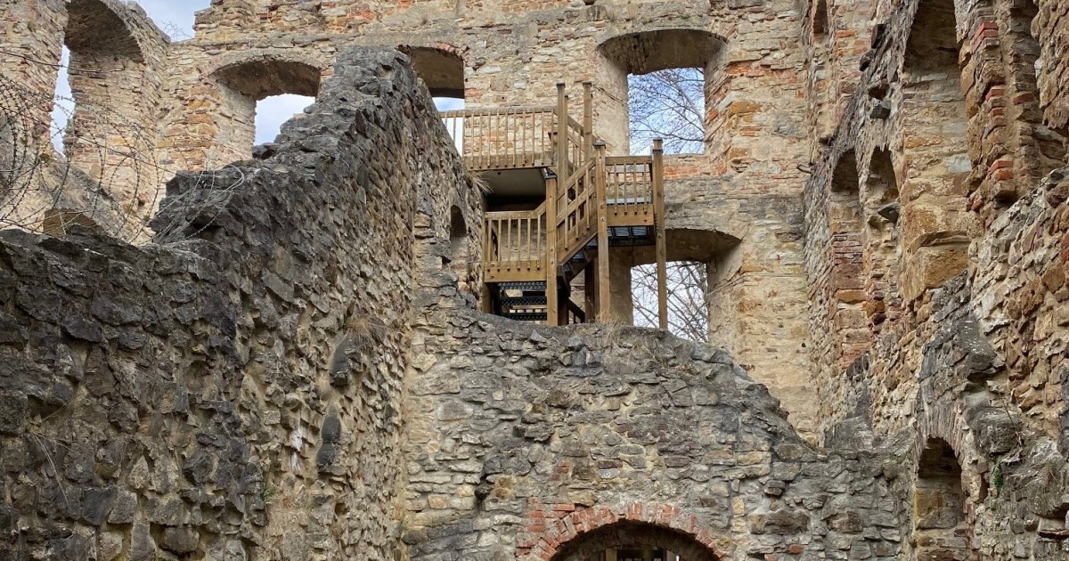 Scharfenberg castle ruins